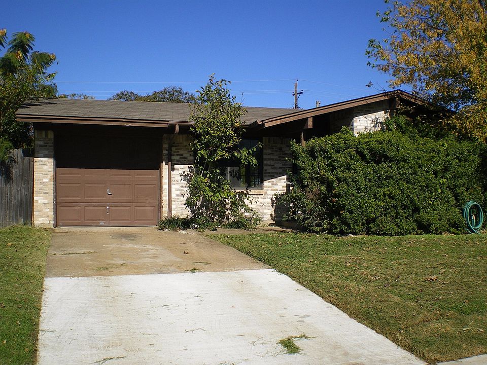 1st image of 2413 Sparling Way Dr