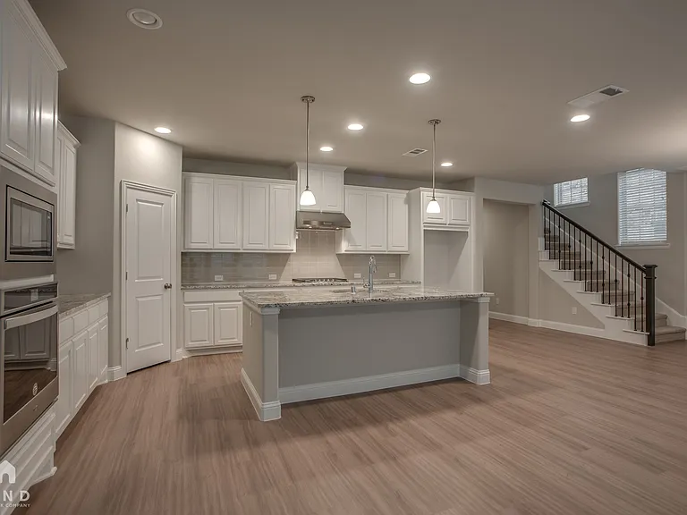 3117 Damsel Sauvage Ln — Photo 5