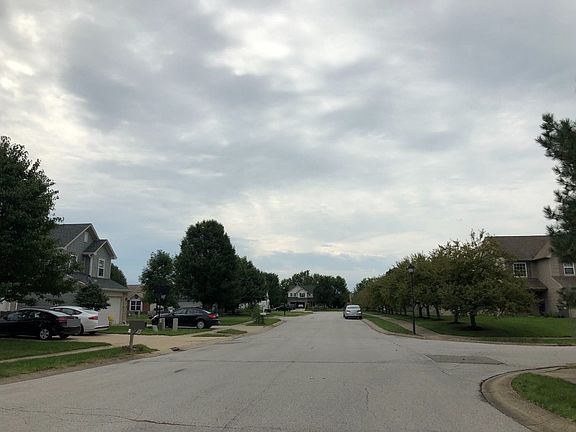 4th image of 3015 Arbor Trails Dr