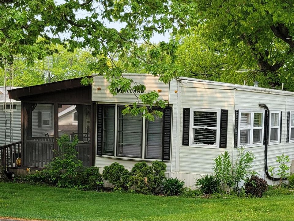 W5229 Surfwood DRIVE UNIT 79, Elkhorn, WI 53121 Zillow