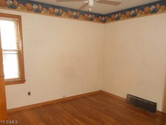 5th image of 30137 Robert St