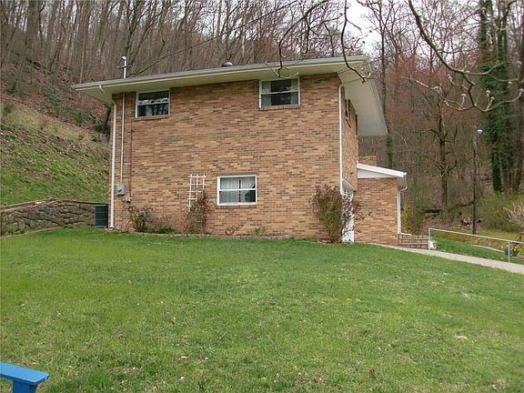 3rd image of 5110 Carlton Dr