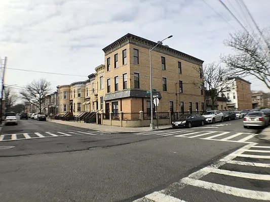 Rented by Voro NYC | media 18