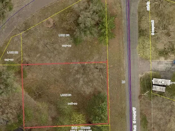 Lake Dr #8, Allegan, MI 49010
