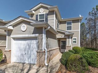 573 Rendezvous Rd, Acworth, GA 30102