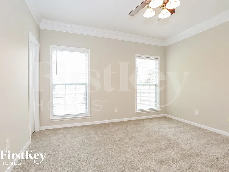 1934 Shafer Dr — Photo 11