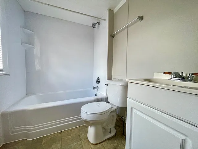 202 Taylor St — Photo 4