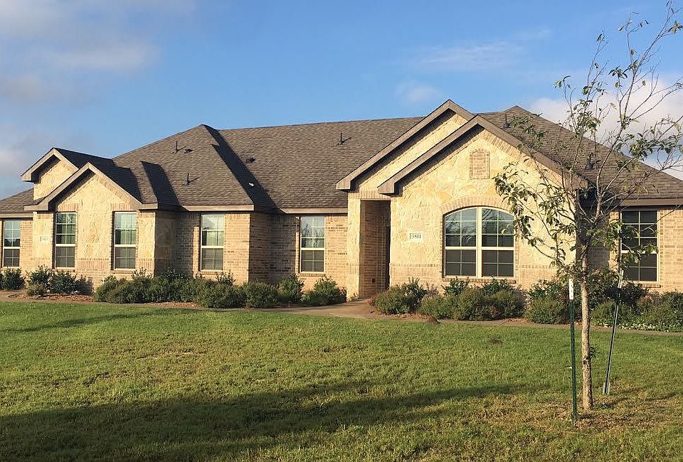 Front of Beautiful Townhome