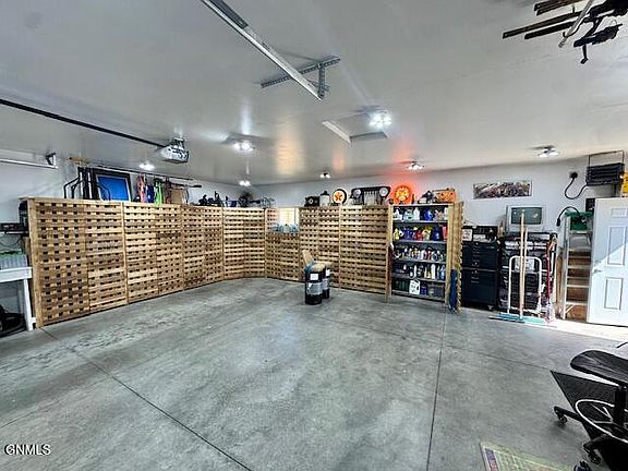 4th image of 2500 Centennial Rd #618