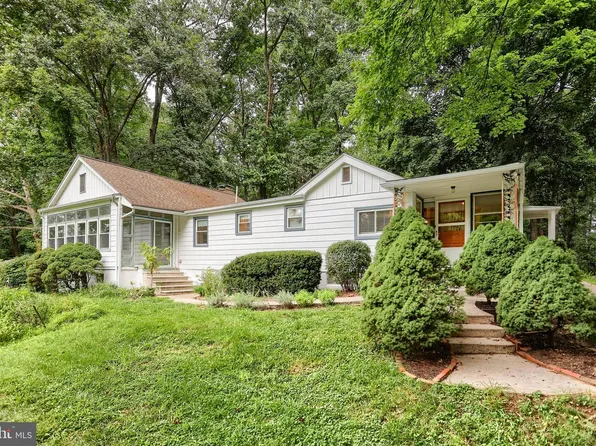 5652 Union Deposit Rd, Harrisburg, PA 17111
