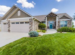 1840 Grand Vista Ln, Manhattan, KS 66503