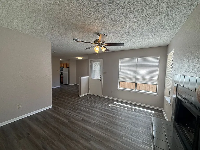 12312 Abney Dr — Photo 4