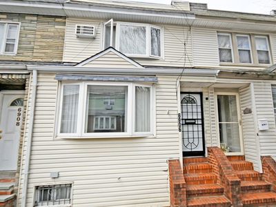 69-06 79th Street, Middle Village, NY, 11379