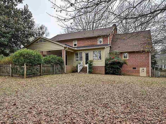 5th image of 212 Bruton Pl