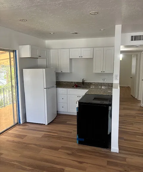 4700 N Flagler Dr — Photo 2