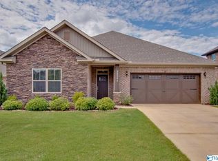 2436 Hobbstone Cir, Huntsville, AL 35803