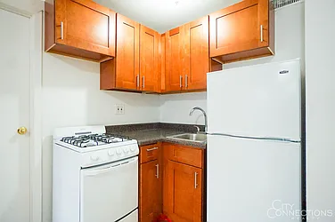 Rented by City Connections Realty