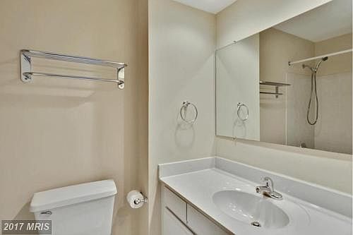 Main Full Bath