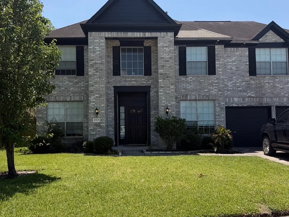 12306 May Laurel Dr