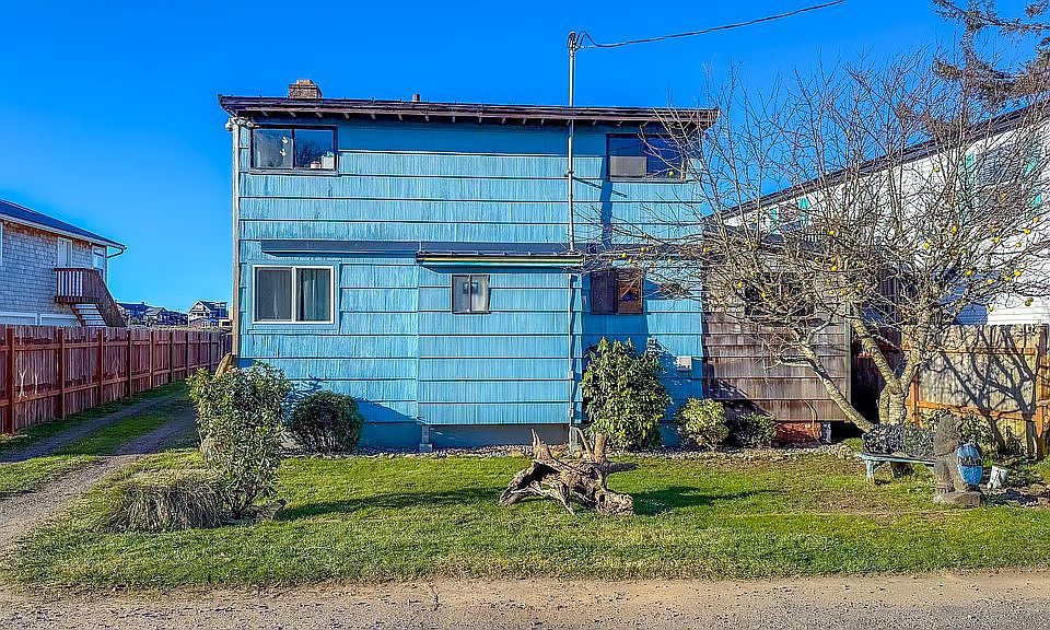 1st image of 35390 Rueppell Ave