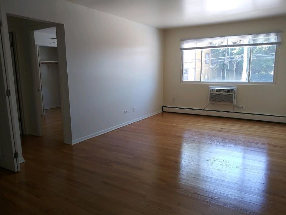 1st image of 125 S Kenilworth Ave APT 13