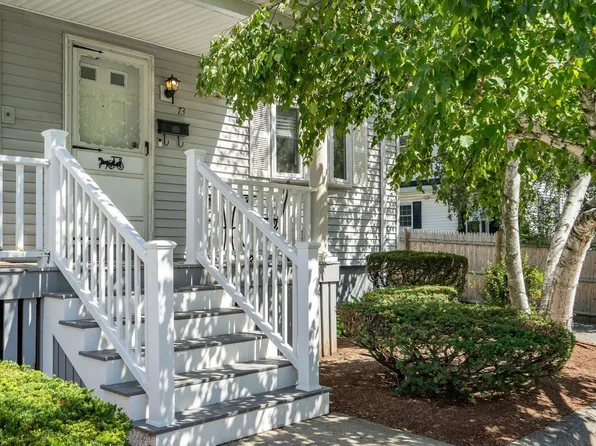 73 Dell Ave #73, Melrose, MA 02176
