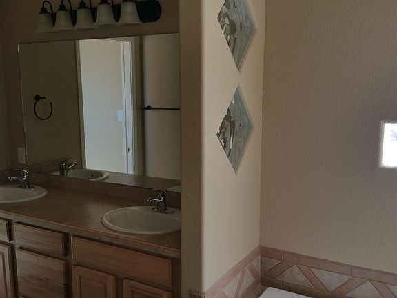 Master Bath 1