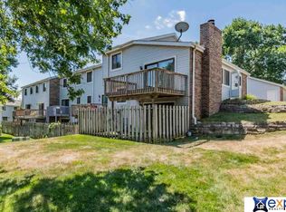 8730 Granville Pkwy UNIT 11, La Vista, NE 68128