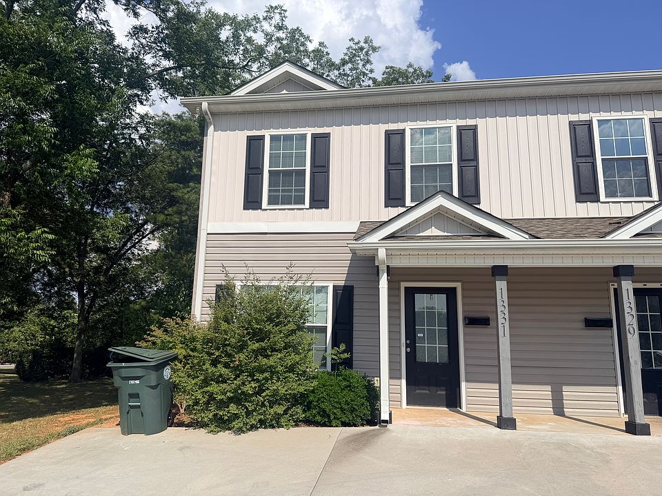 1st image of 1331 Filbert St