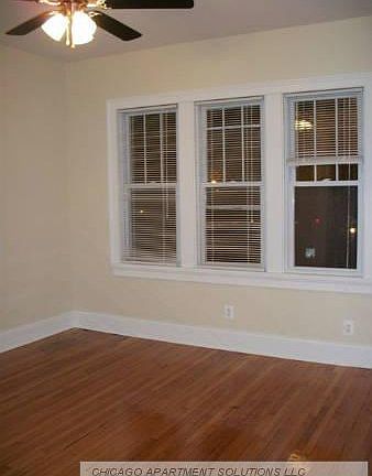 3rd image of 1534 W Diversey Pkwy APT 2F