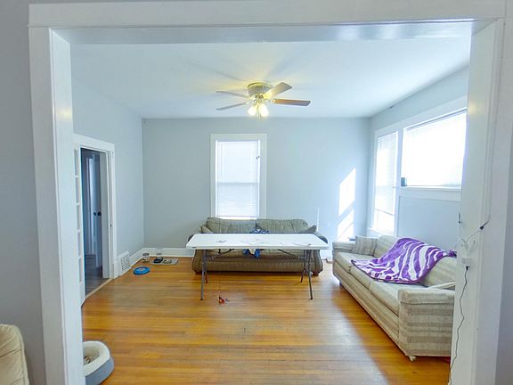 4th image of 1648 Leavenworth St
