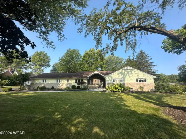 1530 Fairway Dr, Lima, OH 45805