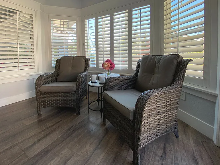 Start your day in the cozy coffee seating area just steps from the kitchen_ideal for sipping your morning brew, catching up on reading, or chatting with loved ones. A warm spot to relax and recharge during your stay.