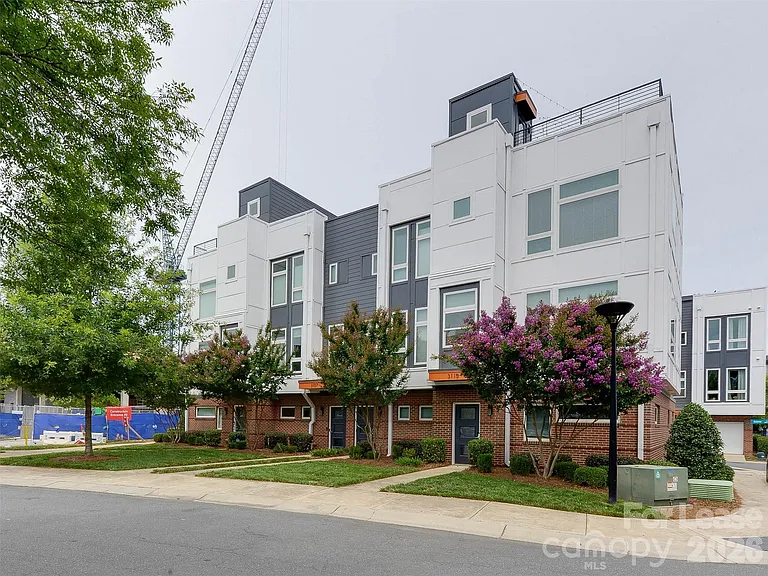 3115 Robeline Ln — Photo 45