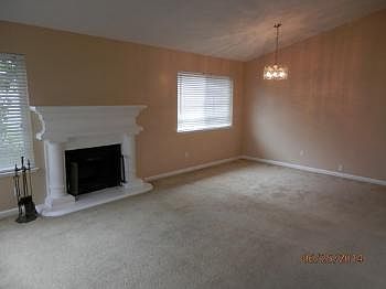 5th image of 8500 Sunnybrae Dr