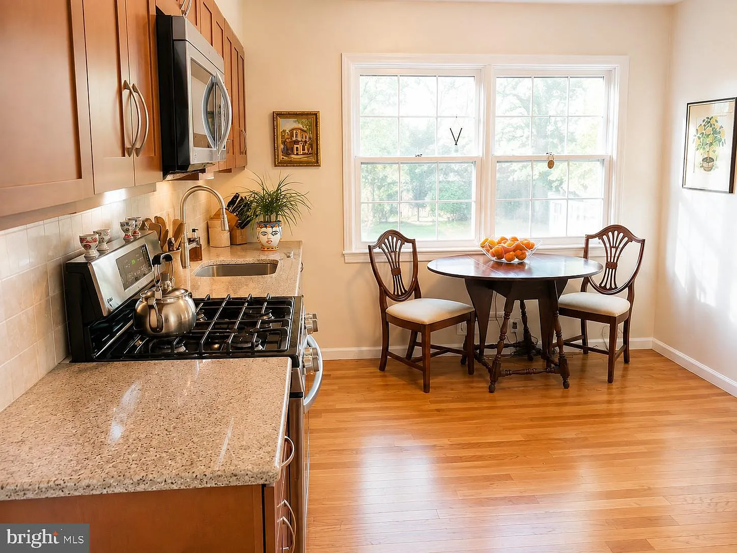 5 bed, 2.5 bath, 2444 sqft, $6,000 — Photo 4