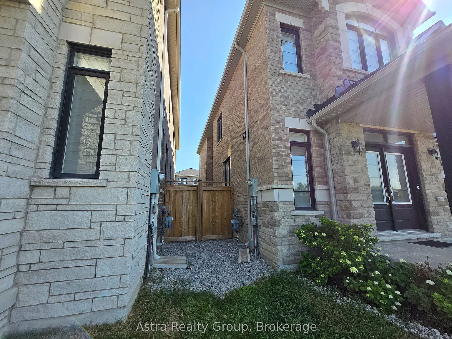 2 bed, $2,000 — Photo 3