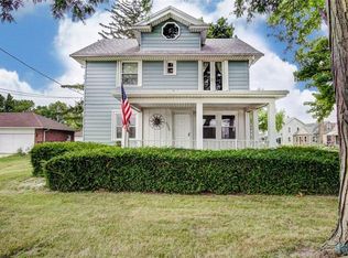 5036 Ottawa River Rd, Toledo, OH 43611