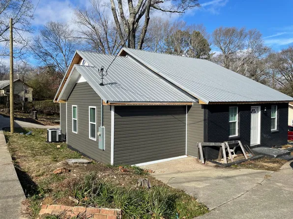 4416 Saks Rd, Anniston, AL 36206