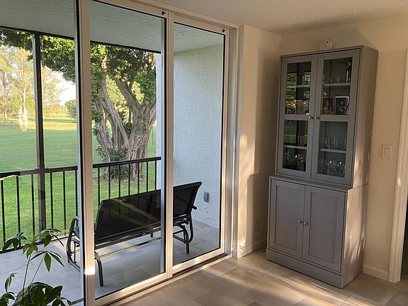 3rd image of 9300 N Hollybrook Lake Drive #205