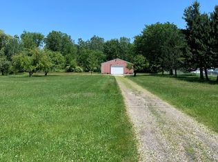 2157 S Sheridan Rd, Lennon, MI 48449