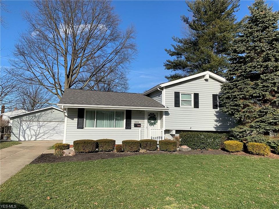 1st image of 24158 Woodmere Dr