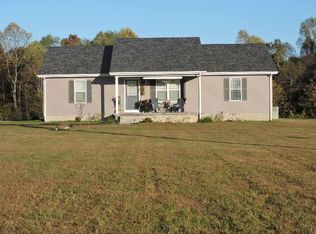 260 Miller Rd, Lafayette, TN 37083