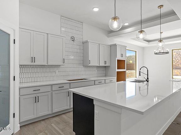 5th image of 2685 San Gabriel Dr