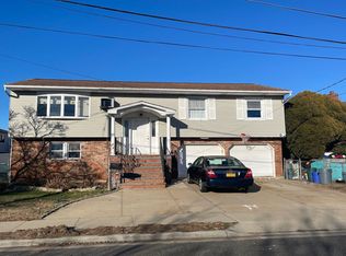 169 Meister Blvd, Freeport, NY