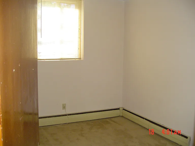 Greenway Park Apartments — Photo 4