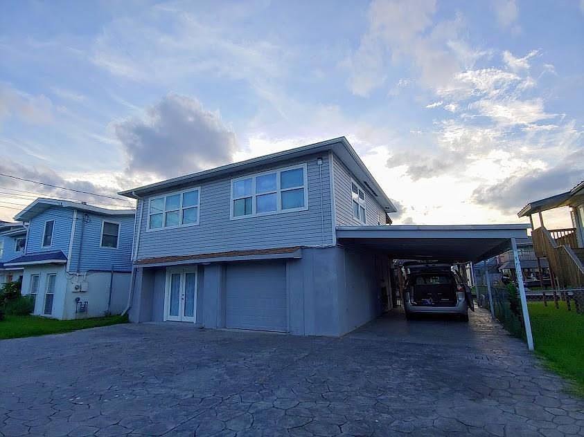 1st image of 76 Bayou Vista Dr