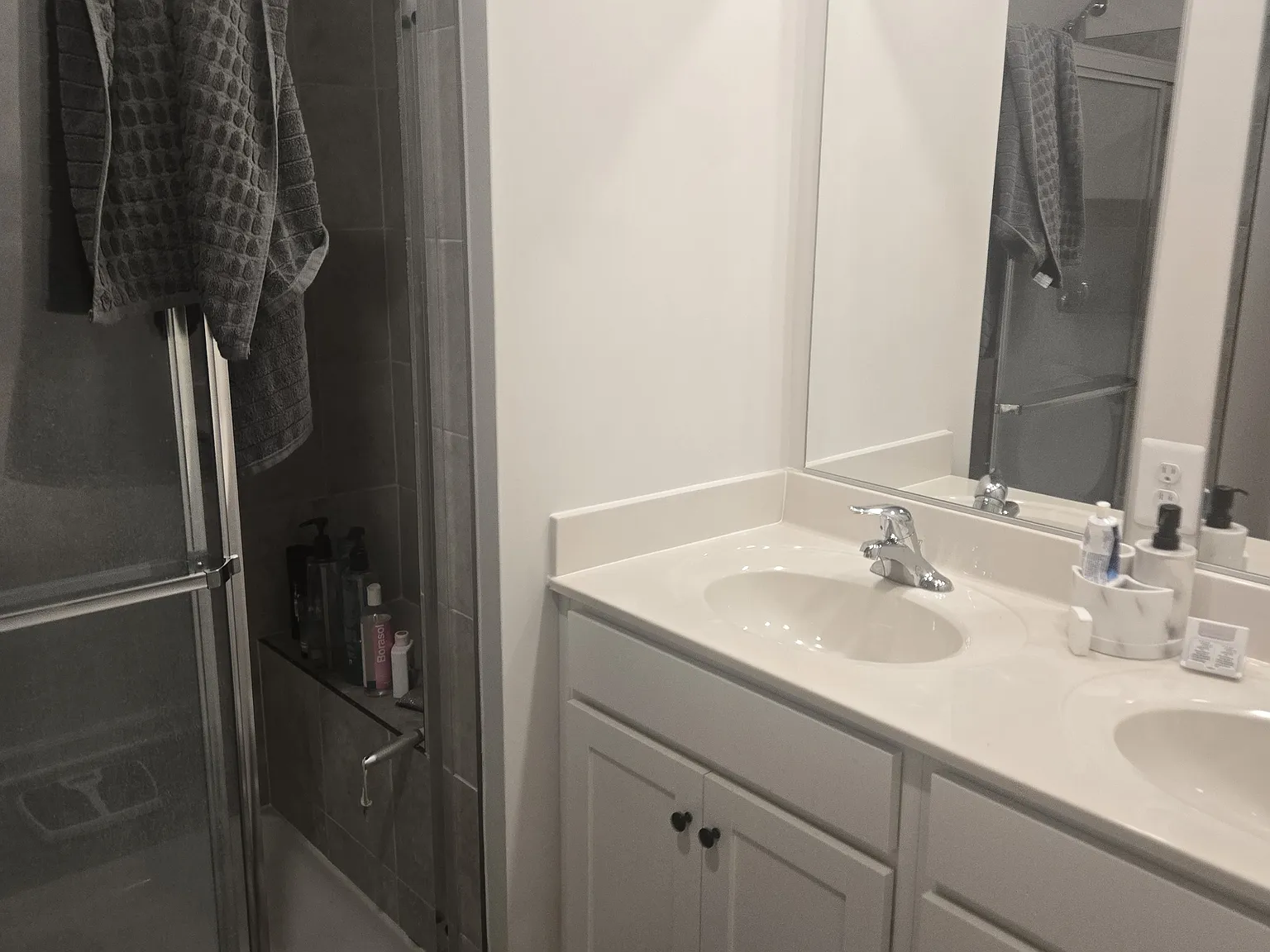 1 bed, 17800 sqft, $1,000 — Photo 3