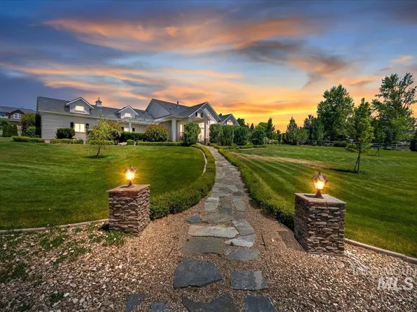 4782 N Echo Summit Way, Star, ID 83669