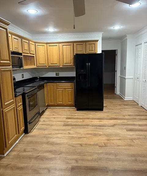 19 Galveston Pl SW #202 — Photo 4